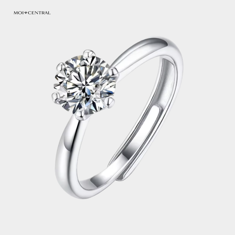 Moissanite Stud Ring